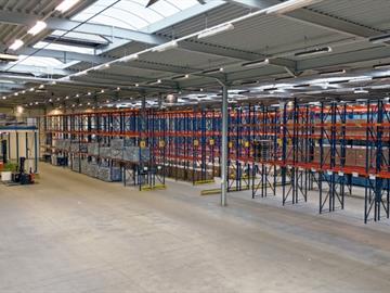 Industrieel gebouw Te huur Temse