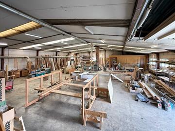 Industrieel gebouw Te koop Merchtem